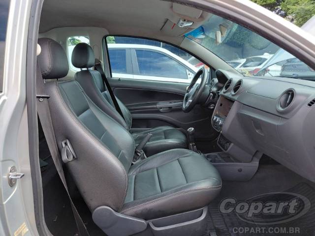 2011 VOLKSWAGEN SAVEIRO CE 