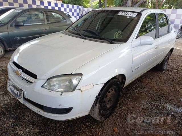 2014 CHEVROLET CLASSIC 