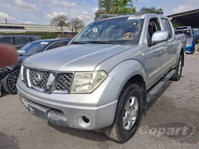 2011 NISSAN FRONTIER CD 