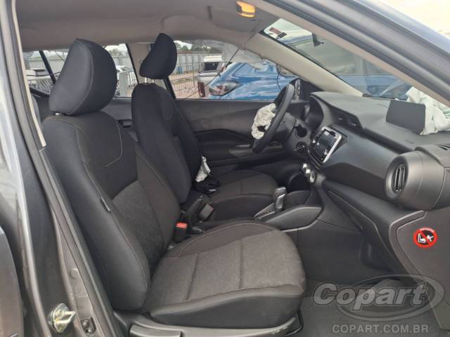 2025 NISSAN Kicks Play 