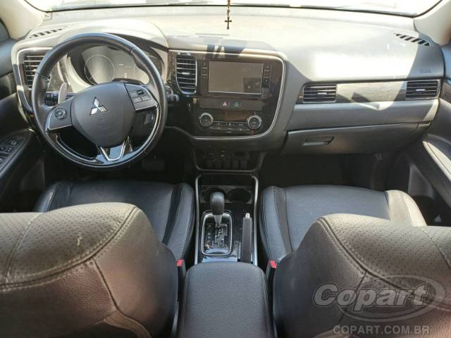 2018 MITSUBISHI OUTLANDER 