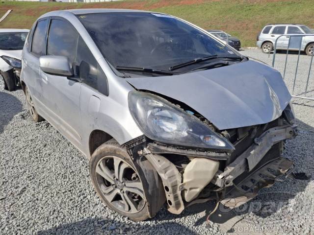 2014 HONDA FIT 