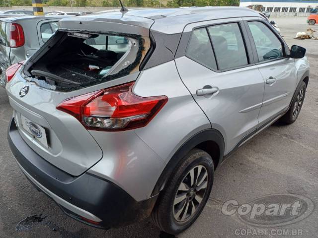 2020 NISSAN KICKS 