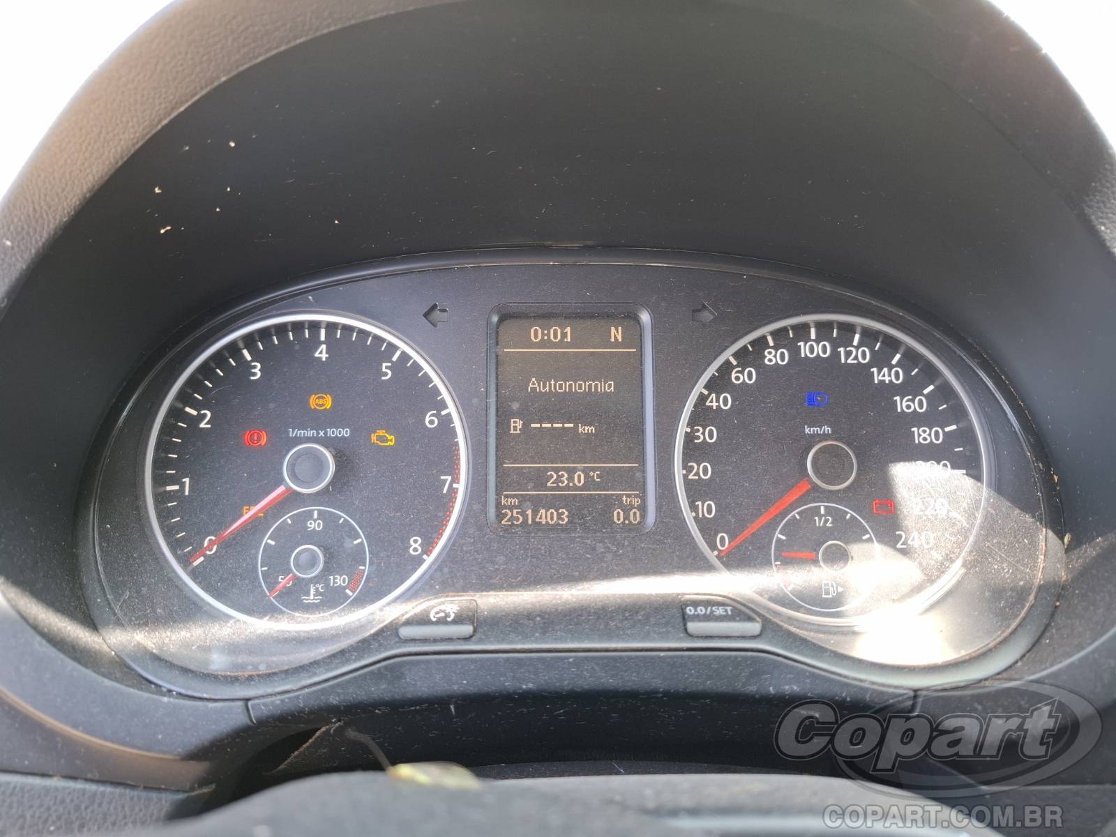 Foto 8 de 10: 2014 VOLKSWAGEN FOX