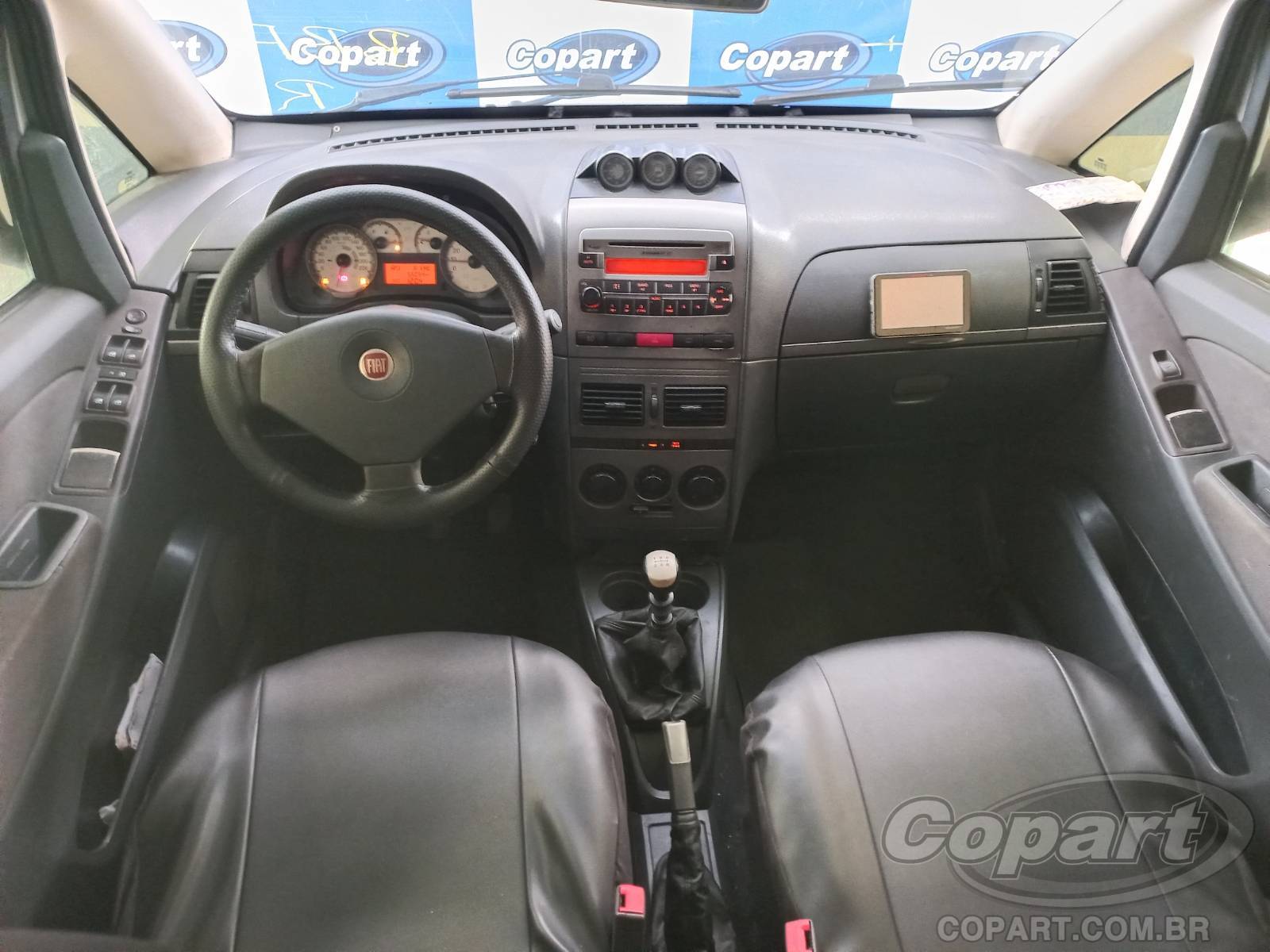 Foto 9 de 10: 2009 FIAT IDEA