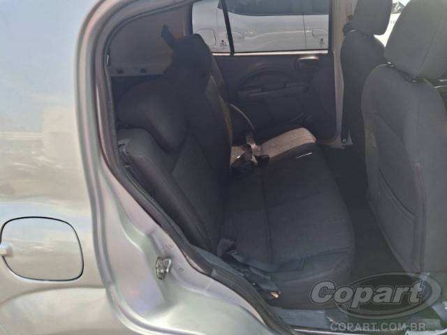 2013 FIAT UNO 