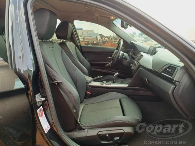 2015 BMW SERIE 3 