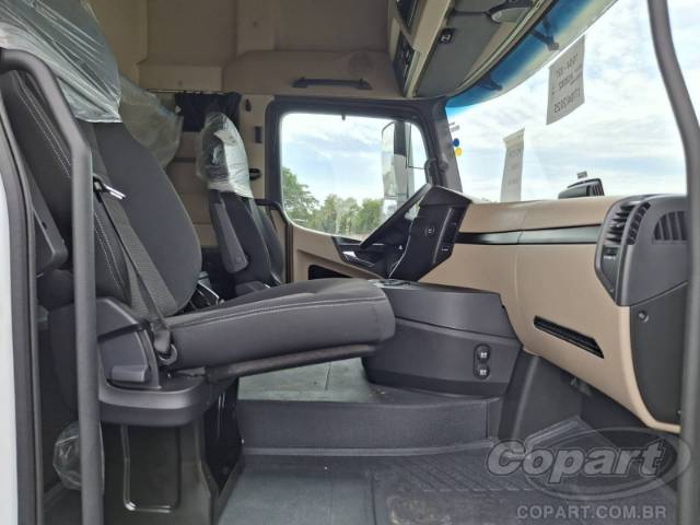 2025 MERCEDES-BENZ Actros 