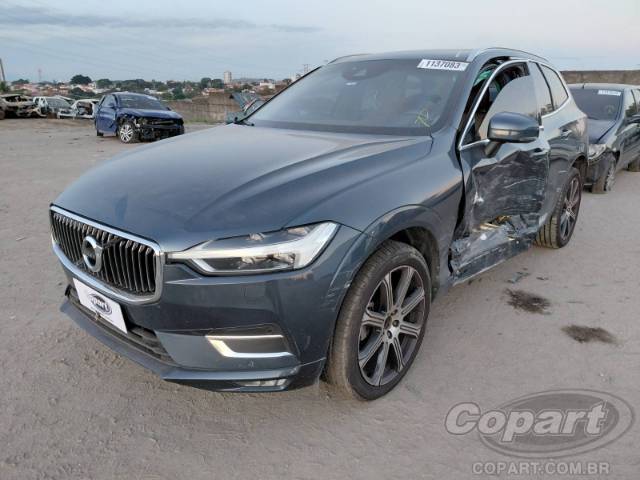 2018 VOLVO XC60 