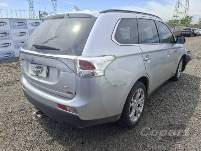 2015 MITSUBISHI OUTLANDER 