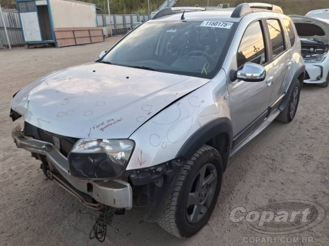 2014 RENAULT DUSTER 
