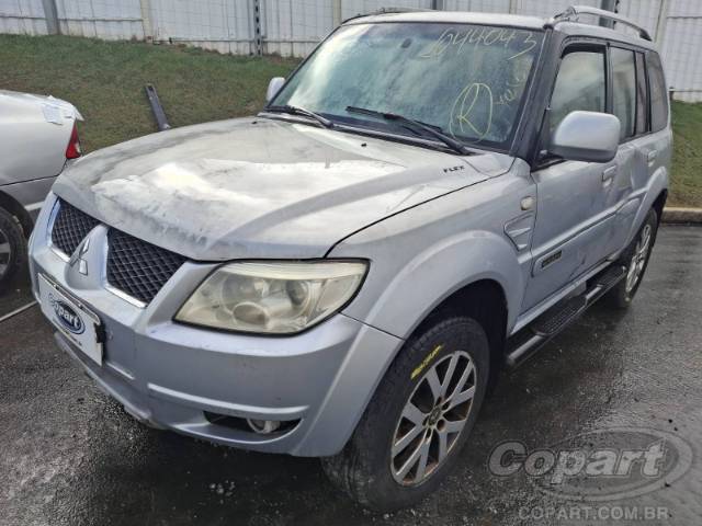 2010 MITSUBISHI PAJERO TR4 