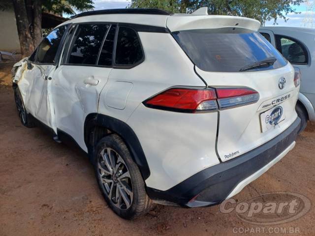 2024 TOYOTA COROLLA CROSS 