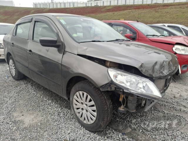 2010 VOLKSWAGEN VOYAGE 