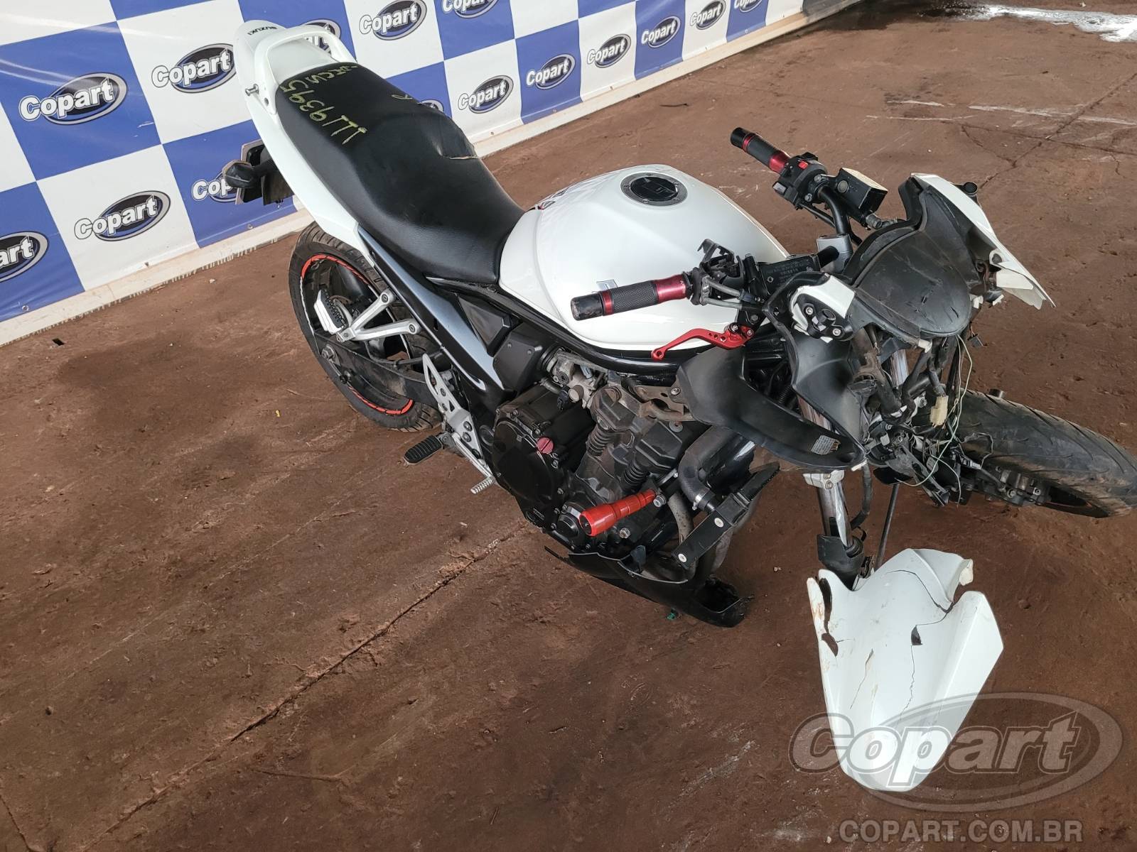 Veículo SUZUKI GSX 2012 Suzuki GSX 650F 2012 em leilão