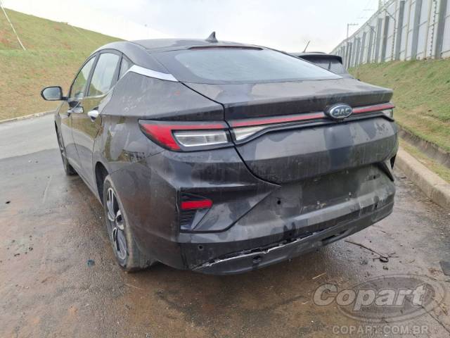 2023 JAC E-J7 