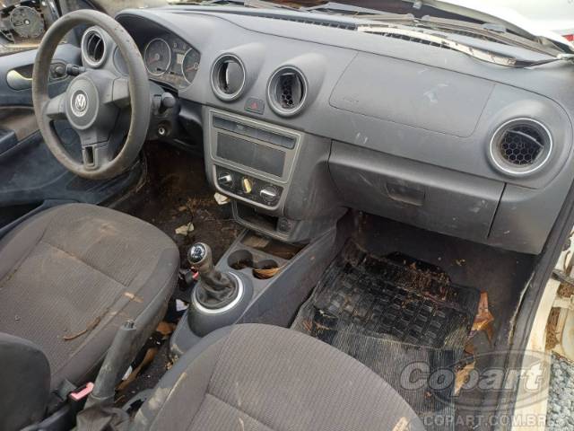 2014 VOLKSWAGEN SAVEIRO 