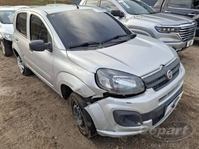 2021 FIAT UNO 