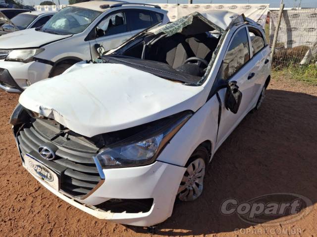 2017 HYUNDAI HB20 