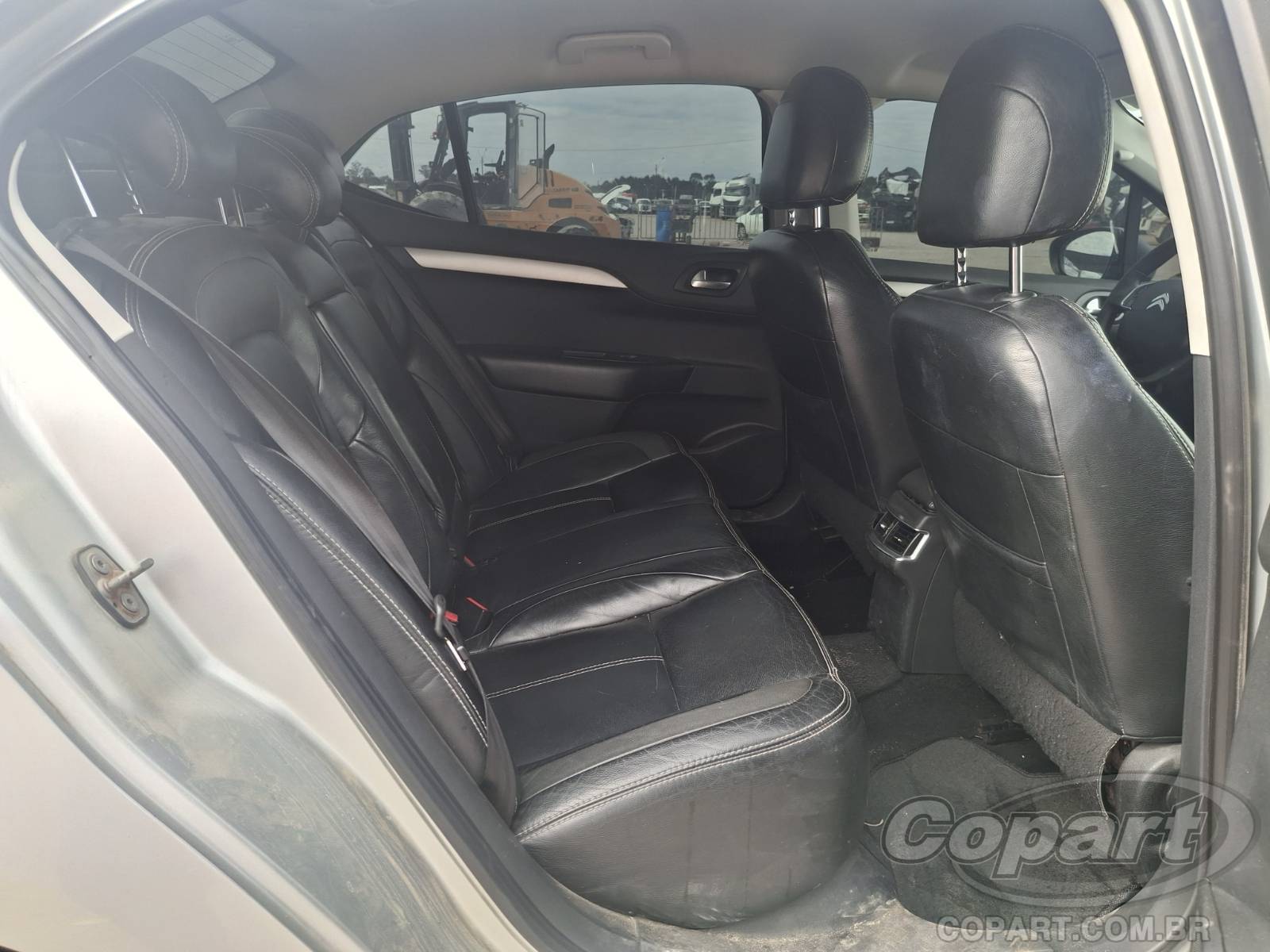 Foto 6 de 10: 2014 CITROEN C4 LOUNGE