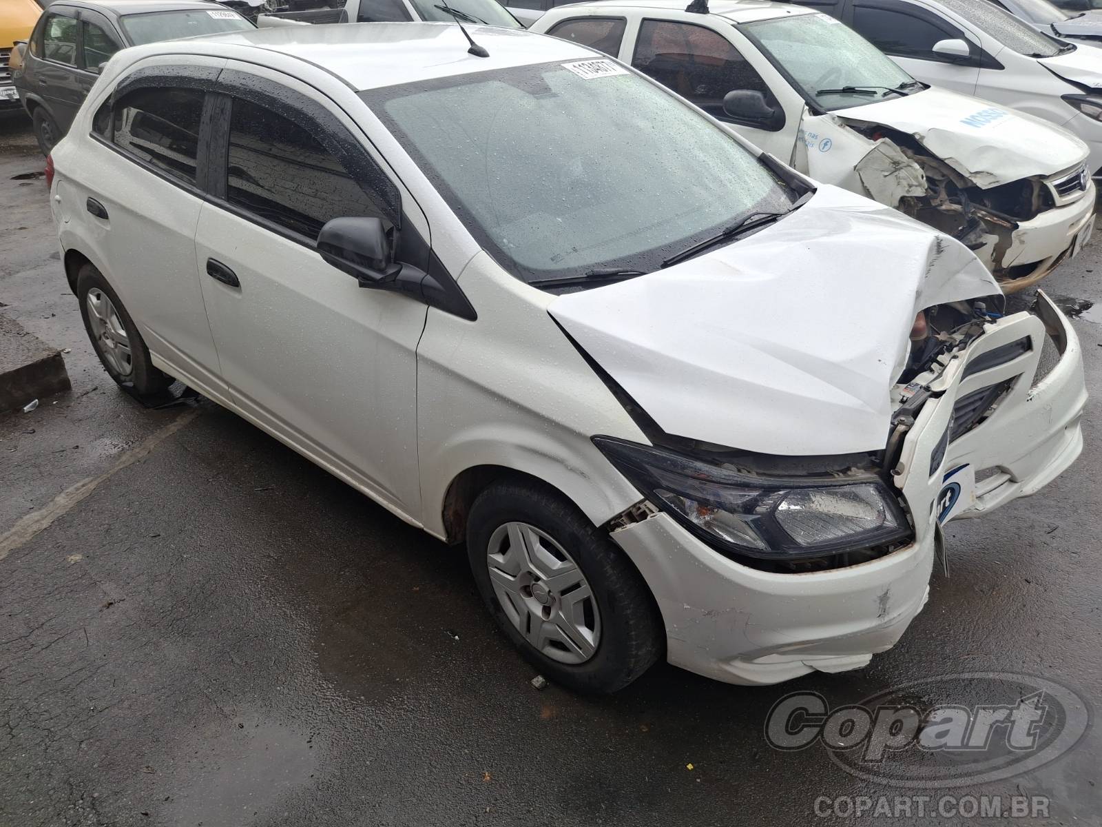 Veículo GM - Chevrolet Onix Chevrolet Onix Joy 1.0 Eco 2019 Colisão Frontal 2019 em leilão