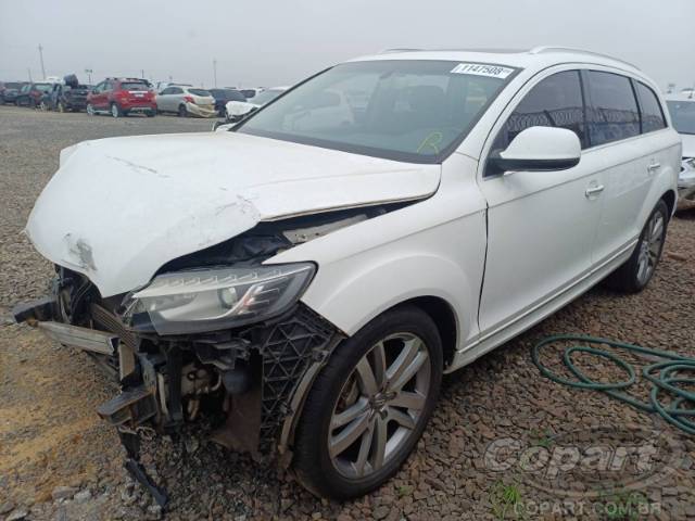 2010 AUDI Q7 