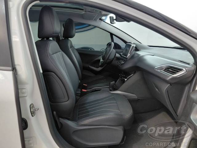 2023 PEUGEOT 2008 