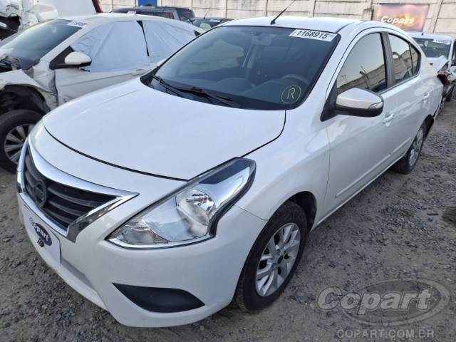 2020 NISSAN VERSA 