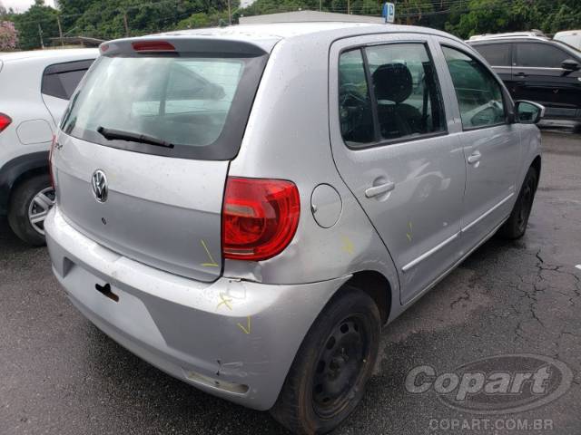 2010 VOLKSWAGEN FOX 