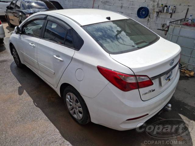 2016 HYUNDAI HB20S 