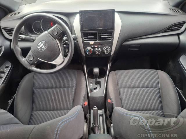 2022 TOYOTA YARIS 