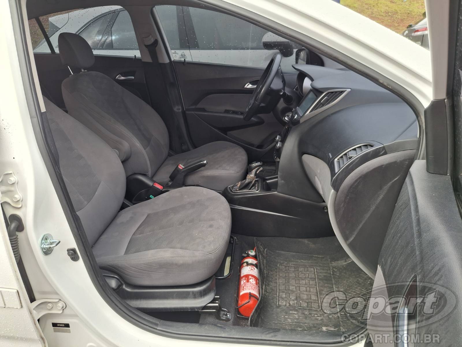 2016 HYUNDAI HB20S — foto 5 de 13