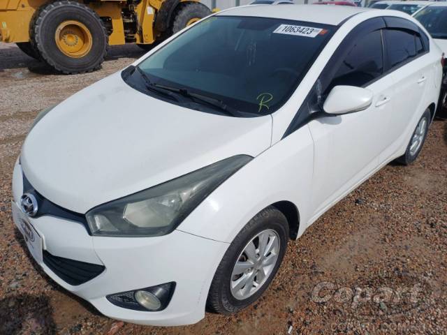 2014 HYUNDAI HB20S 