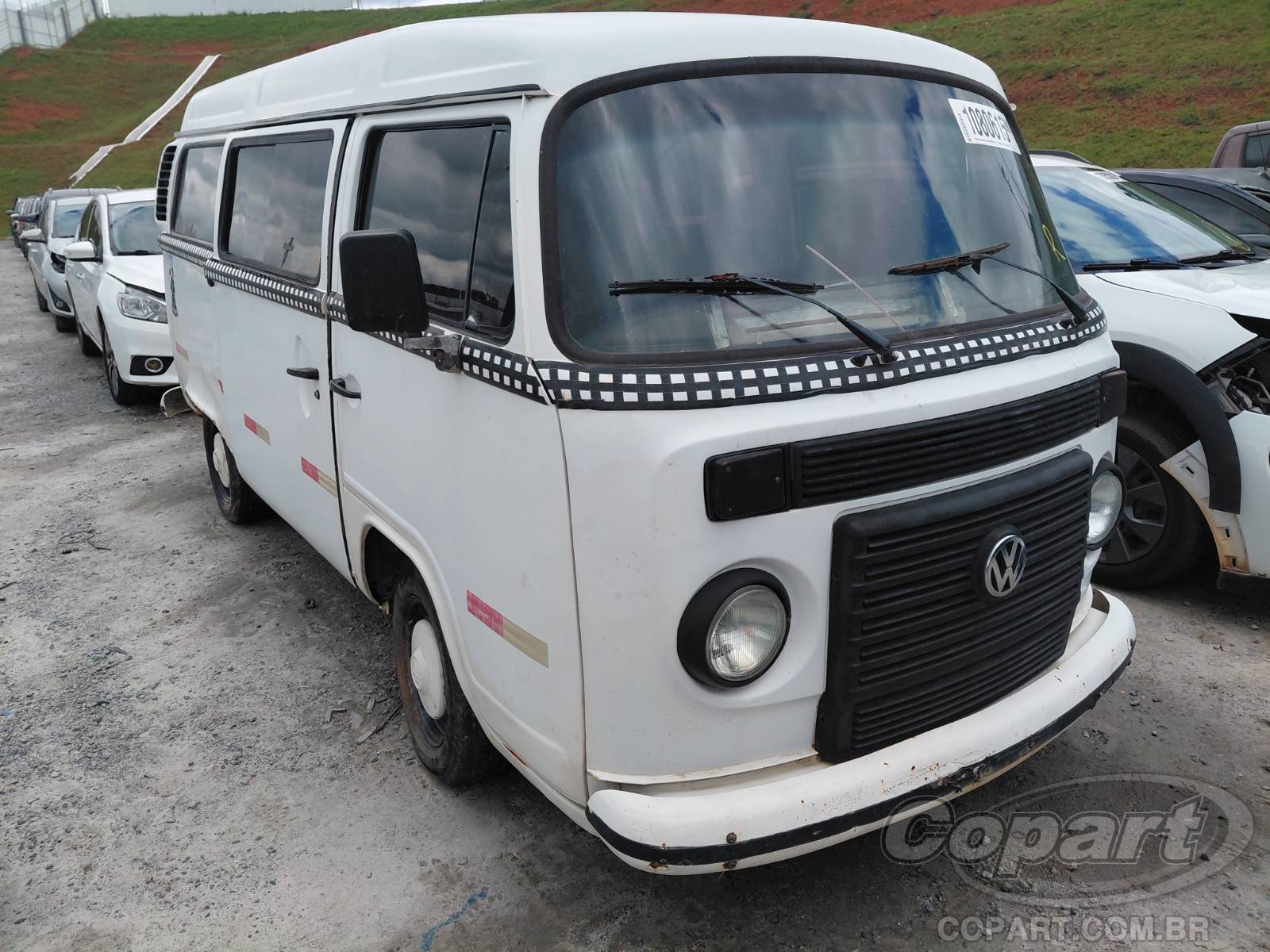 Veículo VW - VolksWagen Kombi VOLKSWAGEN KOMBI 1.4 TOTAL FLEX 2012 2012 em leilão