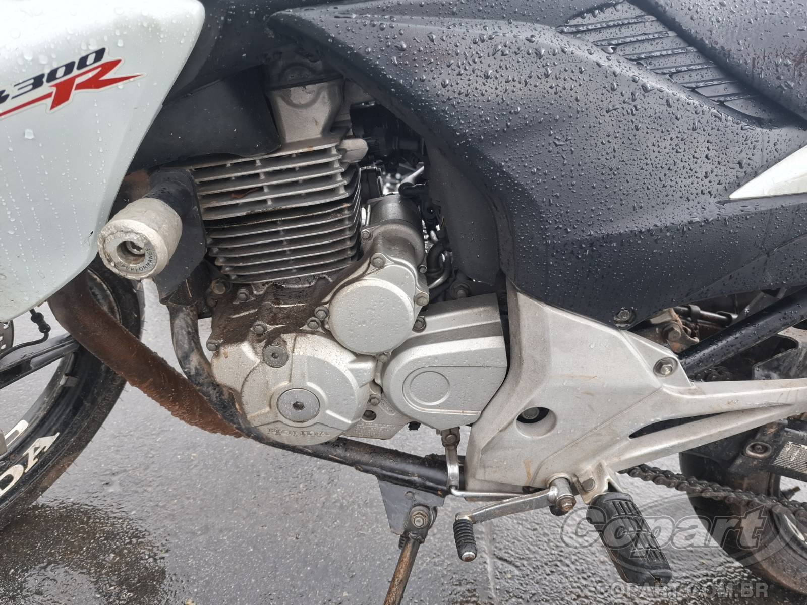 Foto 6 de 10: 2014 HONDA CB 300