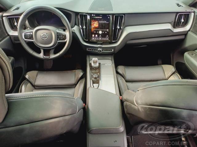 2023 VOLVO XC60 
