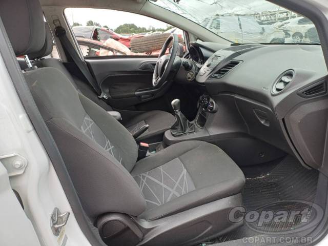 2015 FORD FIESTA 