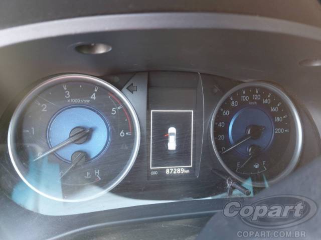 2017 TOYOTA HILUX CD 