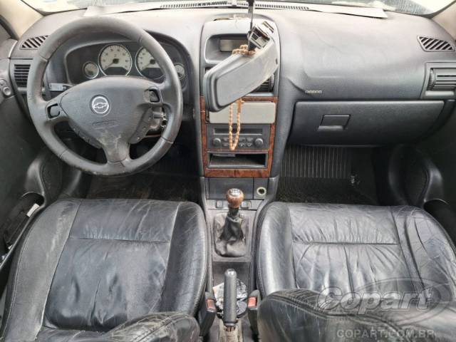 2005 CHEVROLET ASTRA SEDAN 