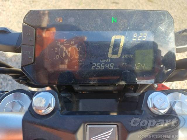 2023 HONDA CB 300F 