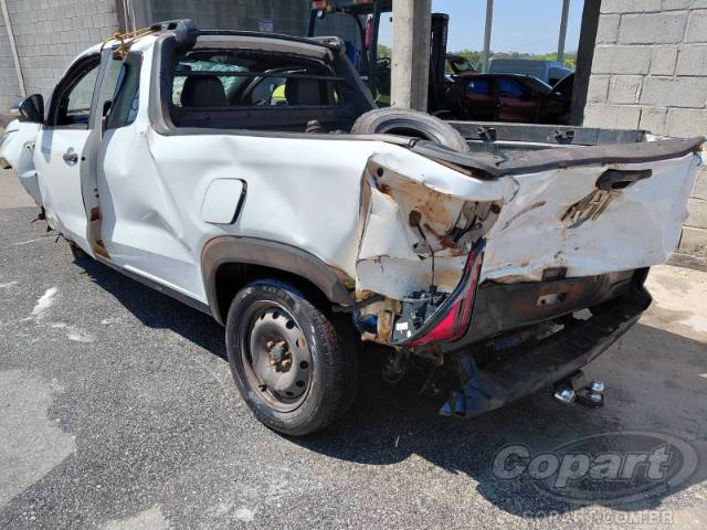 2024 FIAT STRADA 