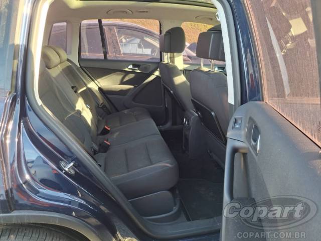 2017 VOLKSWAGEN TIGUAN 