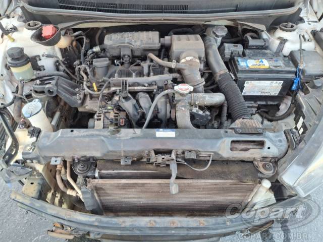 2015 HYUNDAI HB20 