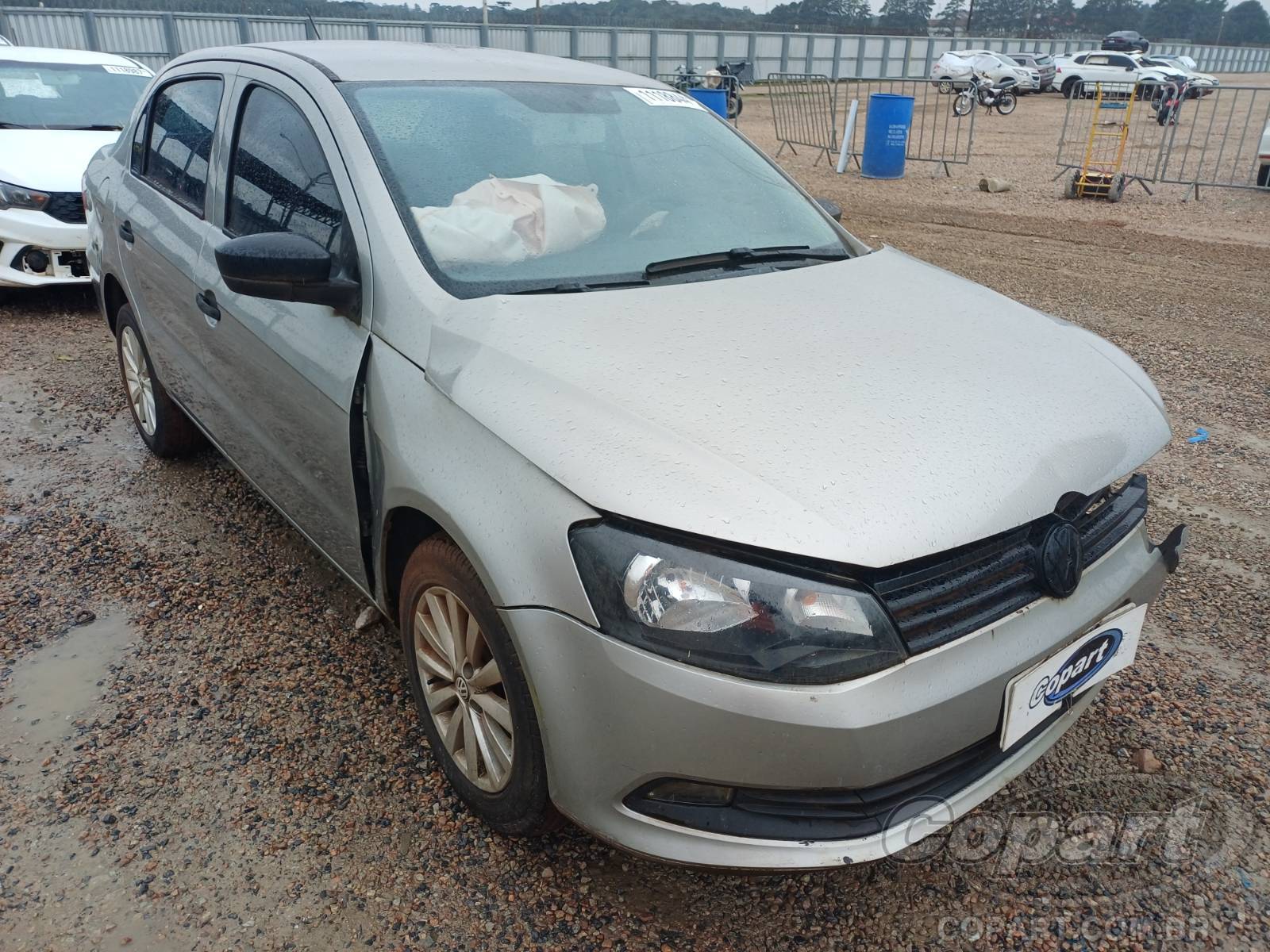 Volkswagen Voyage 1.6 MSI 2015