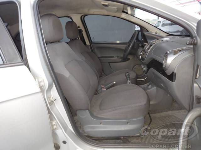 2017 FIAT GRAND SIENA 