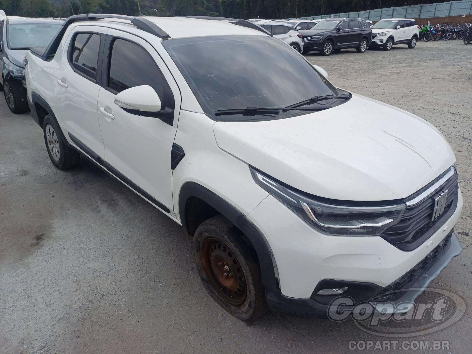 Veículo Fiat Strada Fiat Strada CD Volcano 1.3 Firefly 2023 2023 em leilão