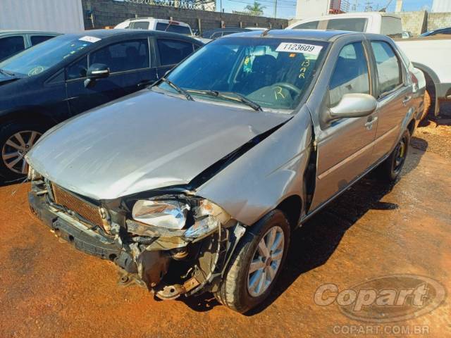 2011 FIAT SIENA 