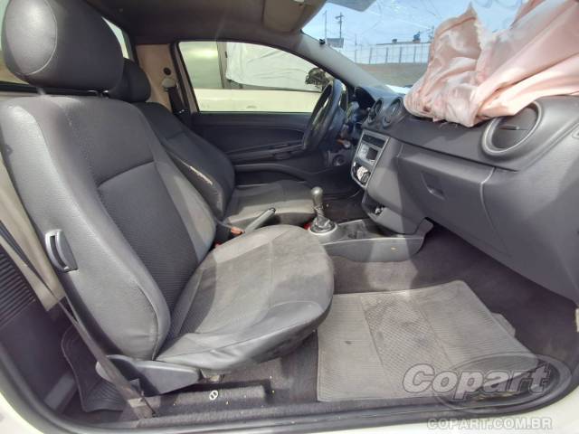2015 VOLKSWAGEN SAVEIRO 