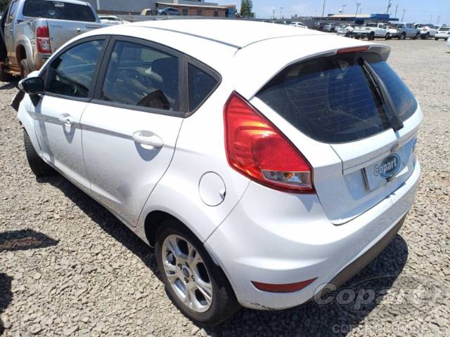 2015 FORD FIESTA 
