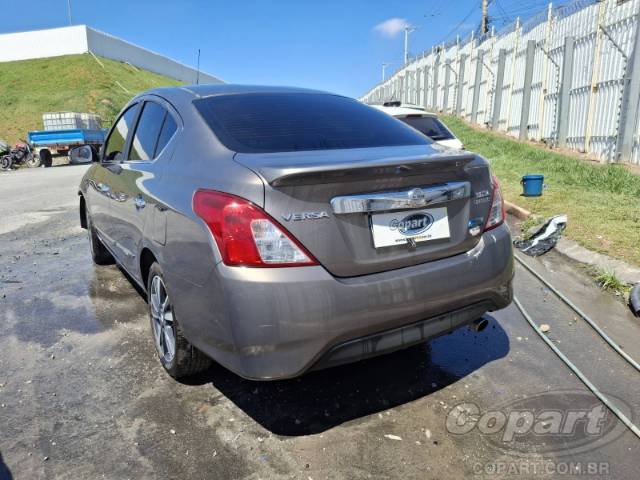 2018 NISSAN VERSA 